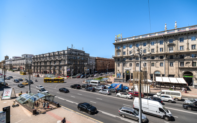 v tsentre na Nezavisimosti Apartments