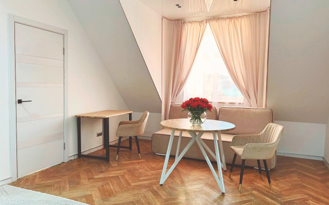 Апартаменты О-Бутик Галерея — Петропавловский