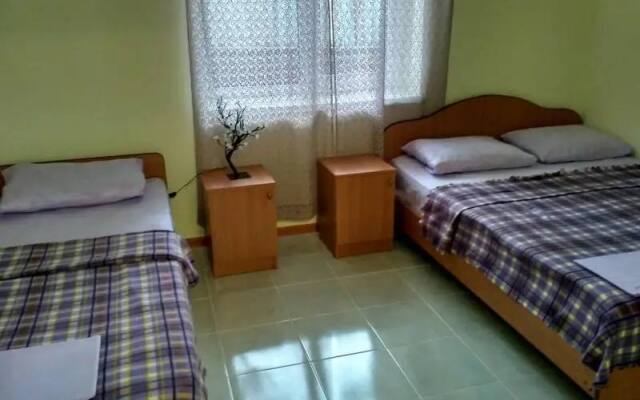 Berezhok Guest House