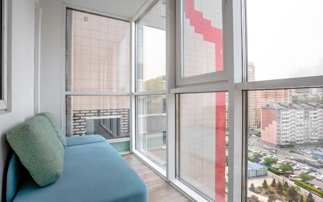 V Dome S Zakrytoy Territoriey Flat