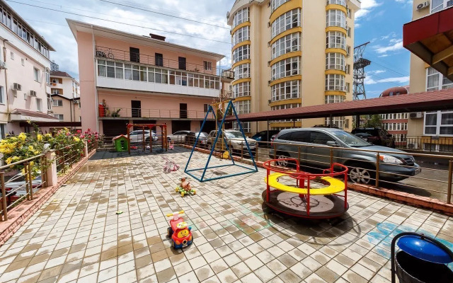 Na Pereulke Rakhmaninova 39/12 Flat