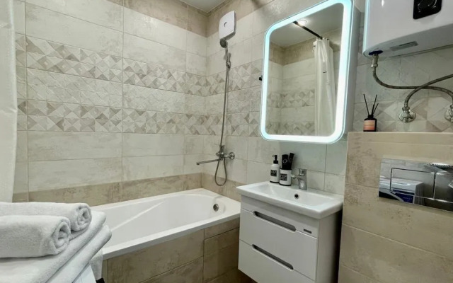 Na Pereulke Tekhnicheskiy 84 Flat