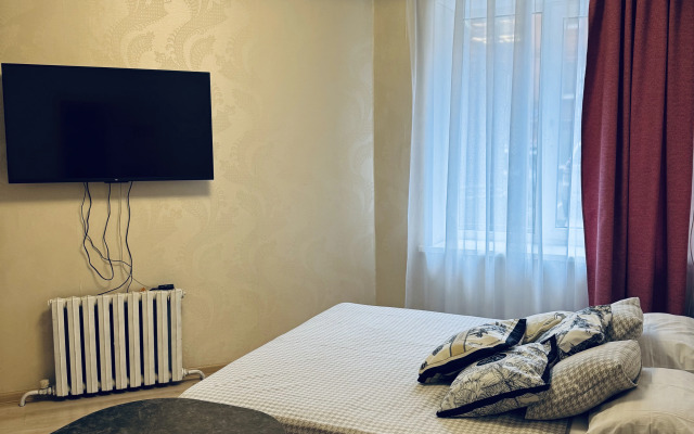 Red Na Komarova 45 Apartments