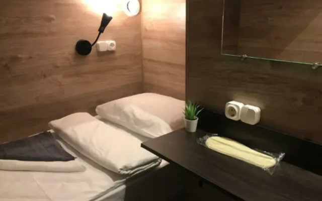 Shelterz Tulskaya Hotel