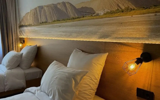Hotel Shakhtyor