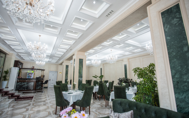 Hotel Arhan Palace Premium Hotel