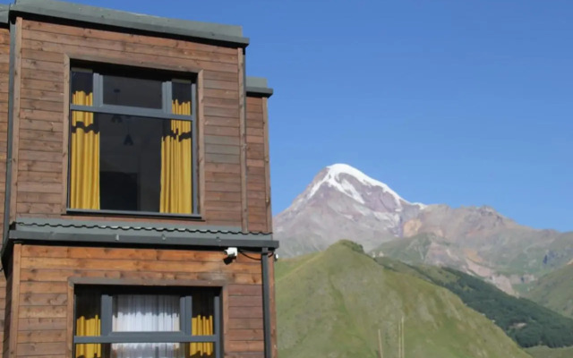 Melodia Kazbegi Hotel