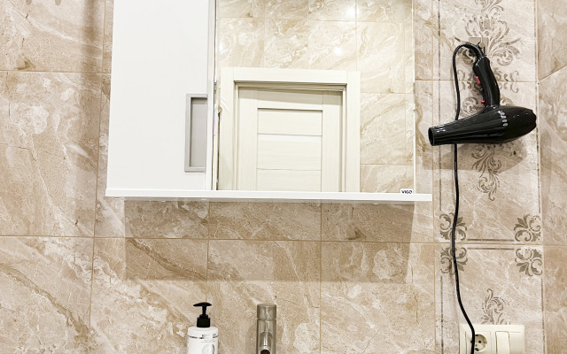 Апартаменты Уютные 1-комнатные на Июльских Днях д. 1 к. 2