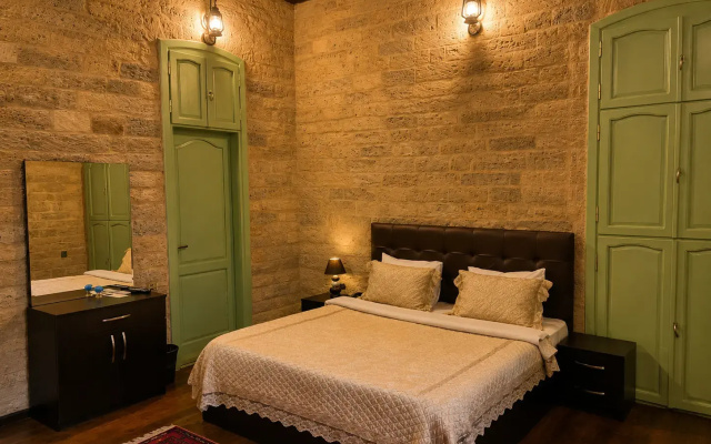 Shazali Museum Hotel