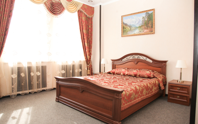 Hotel Volga