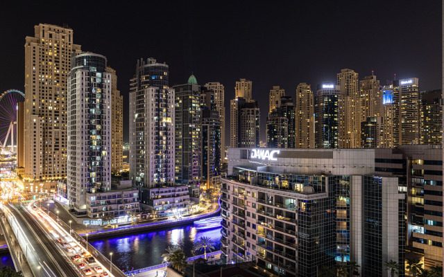 Luxury and Spacious Full Marina View Flat