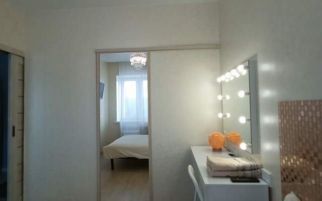 Lyuks Yevrodvushka Konditsioner Flat