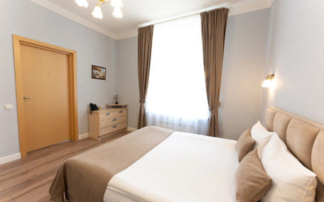 Квартира с кухней-гостиной Марсово Поле