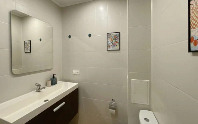 U Stantsii Kutuzovo Novoye Flat