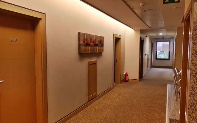 Lazlakar Hotel