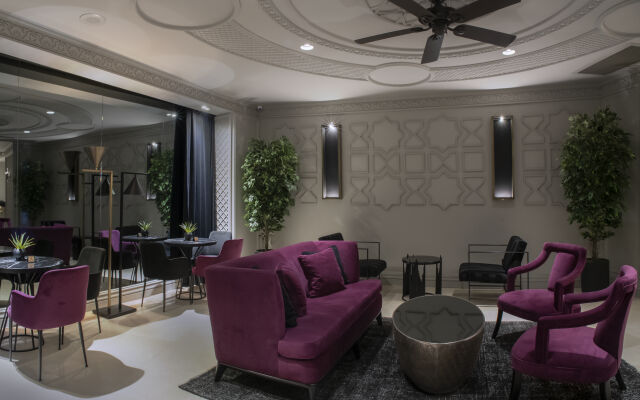 Taksim Square Hotel