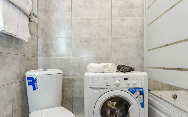 Квартира Студия Бирюза в доме бизнес-класса рядом с ЦГБ