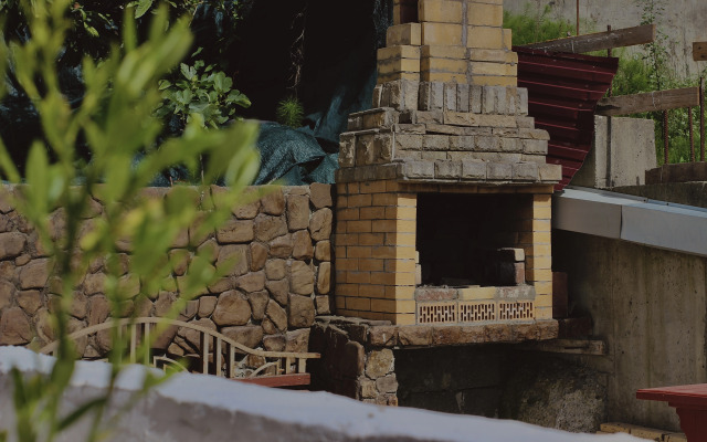 More.Gory Guest House