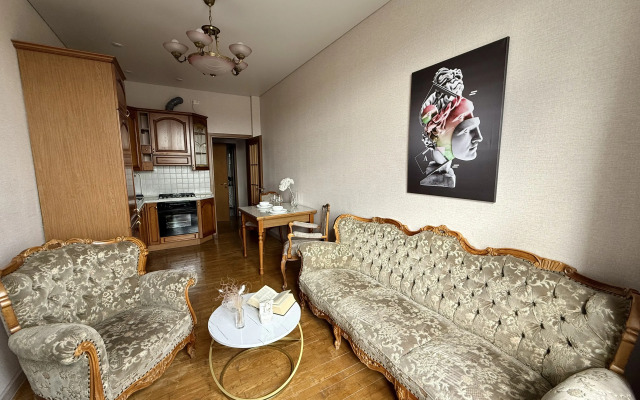 Квартира на Площади Победы 1