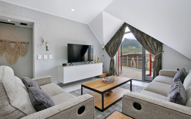 Отель The Village by ITC Hospitality