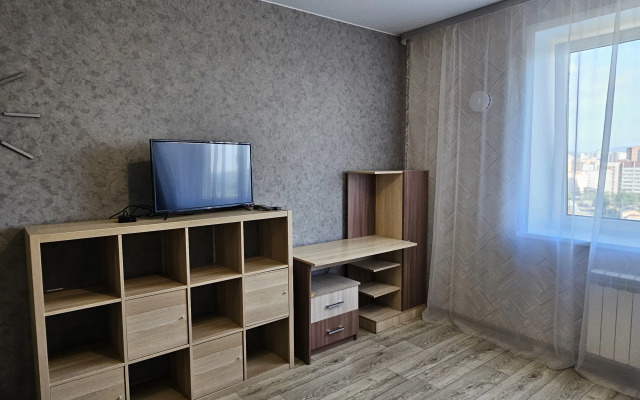 Квартира Уютная Красных Коммунаров 1