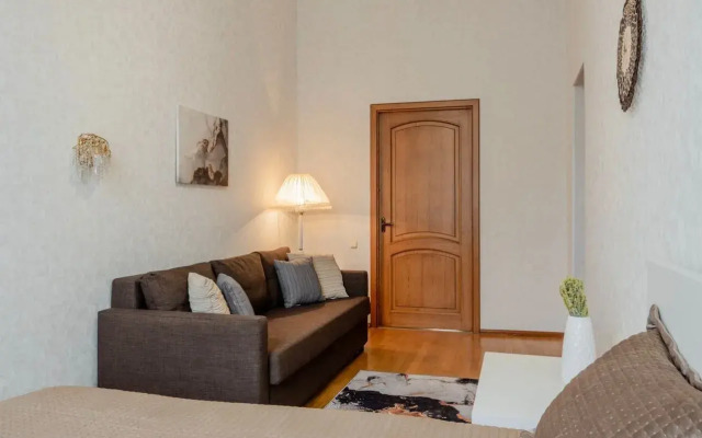 U Ermitazha 12 Gostey B.konyushennaya 12 Apartments