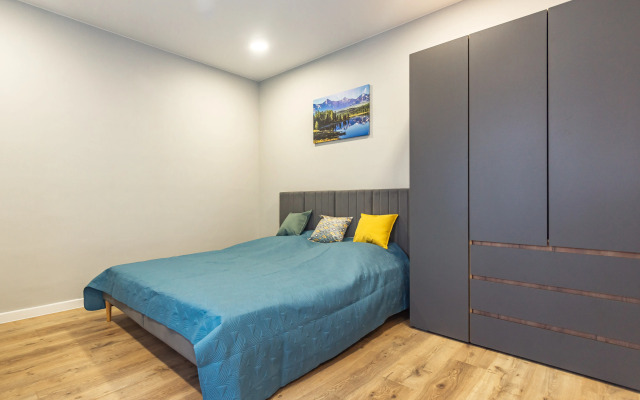 Квартира Студия Бирюза в доме бизнес-класса рядом с ЦГБ