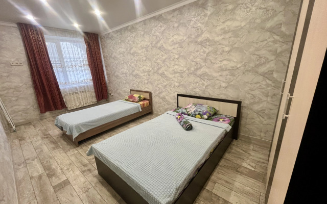 2-Komnatnaya Na Ul. Generala Raevskogo 6 Flat