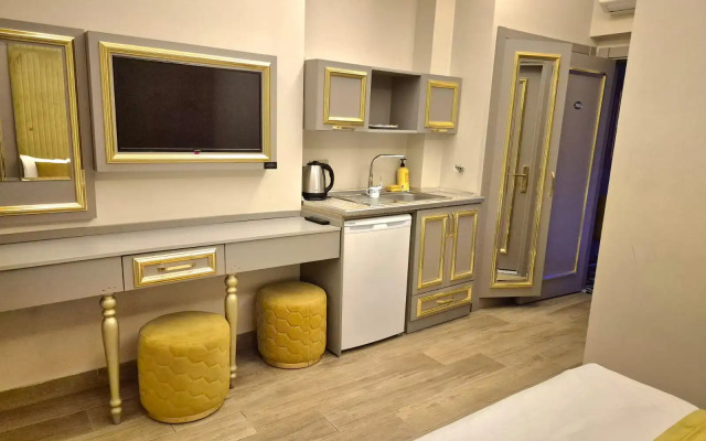 Отель Taksim La Marino