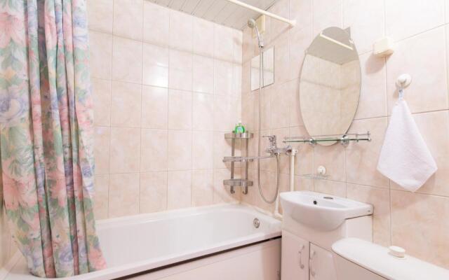 Апартаменты на Академической-Крымской