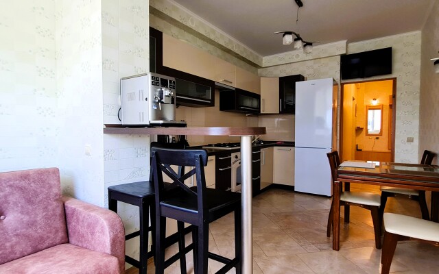 Tri Kota Apartments