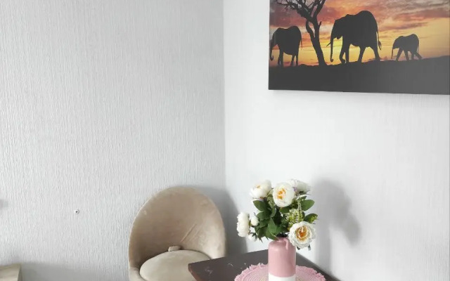 Savanna V Lazarevskom Flat