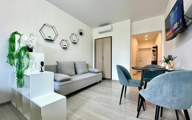 U Morya Simfoniya Flat