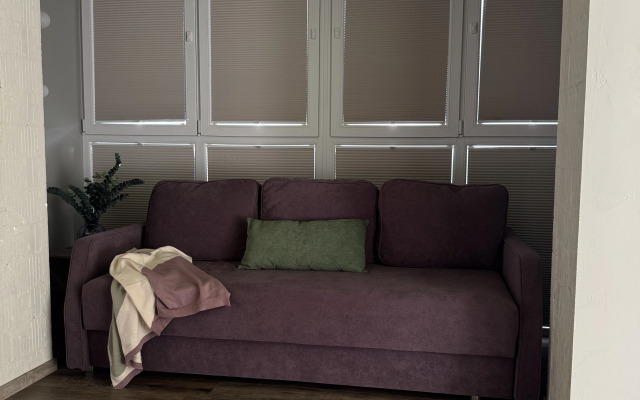 Vesna Na Baltike Flat