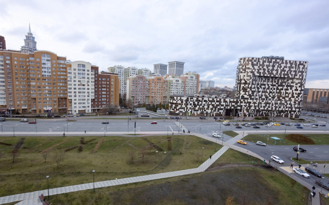 Na Tsska Studiya 7 Apartments