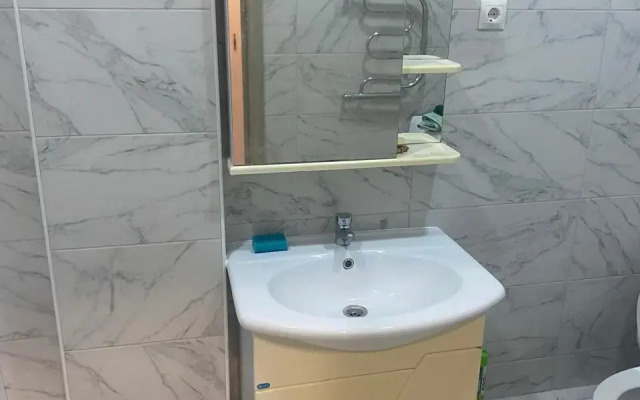 Uyutnaya S Udobnym Raspolozheniem Flat