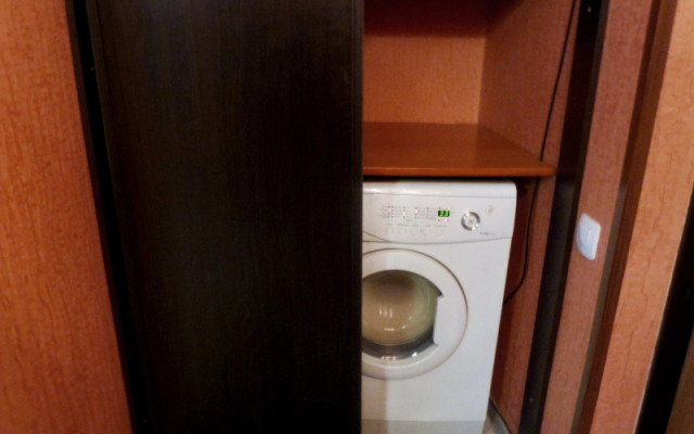 Odnokomnatnye apartamenty v 13-om mikrorajone