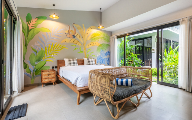 Chakola with Koi Pond Villa
