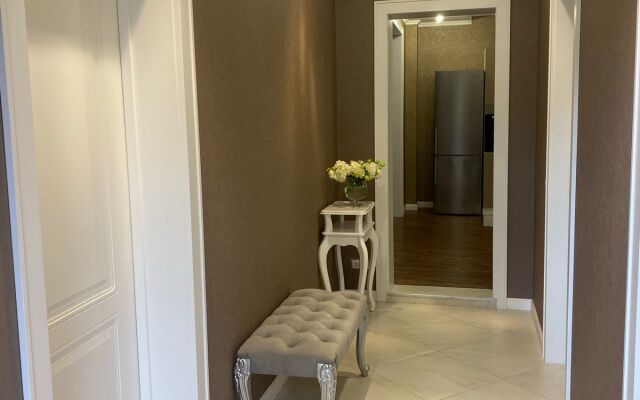 Fly Guest House