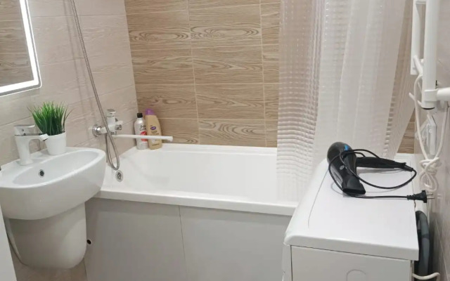 Квартира с дизайнерским ремонтом возле парка Первомайский