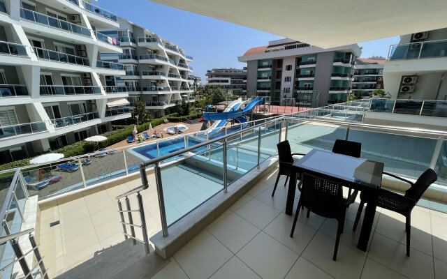 Апартаменты SA 1bd Flat with terrace