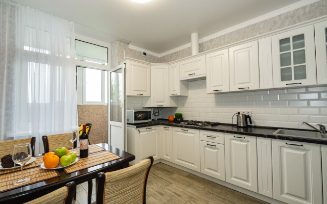 Na Beregovoy Flat