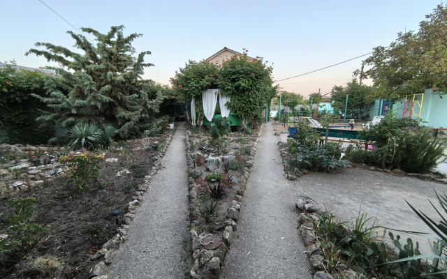 Zhdyom Gostey Guest house