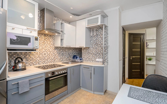 Квартира Апартаменты Ladgorna на Мележа 4