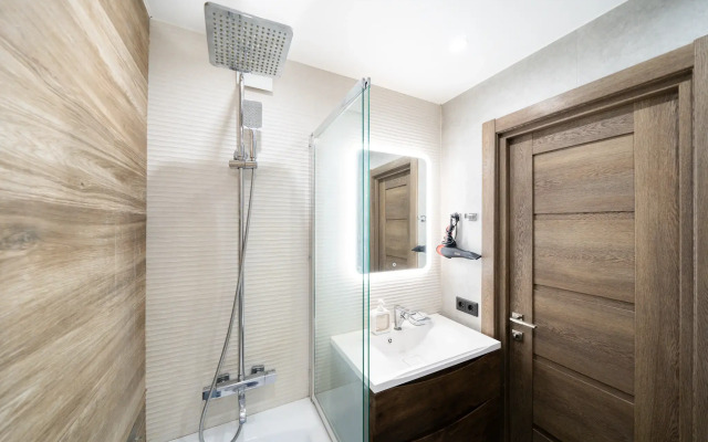 Квартира Стильная двухкомнатная квартира Natali apart на метро Пражская