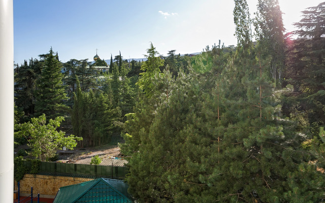 Skay plaza 2 vozle morya v Yalte Apartments