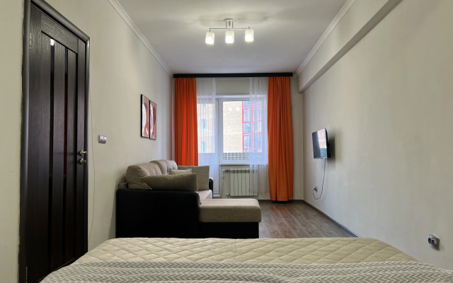 1-kom Sakhyyanovoy 21/2-28 Ulan-Ude Khimchistka KakDoma Flat