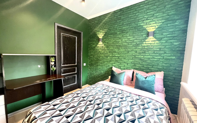 Layf 2 kom na Kalinina 18 Flat