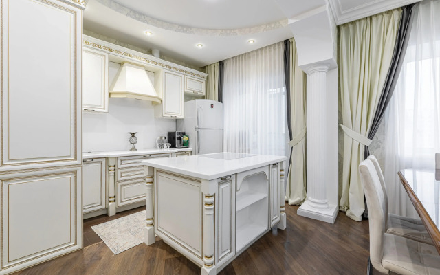 4kh Komnatnye Ryadom S Rivyeroy Apartments