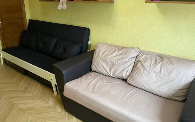 Na Ulitse Zhukovskogo 10 Flat
